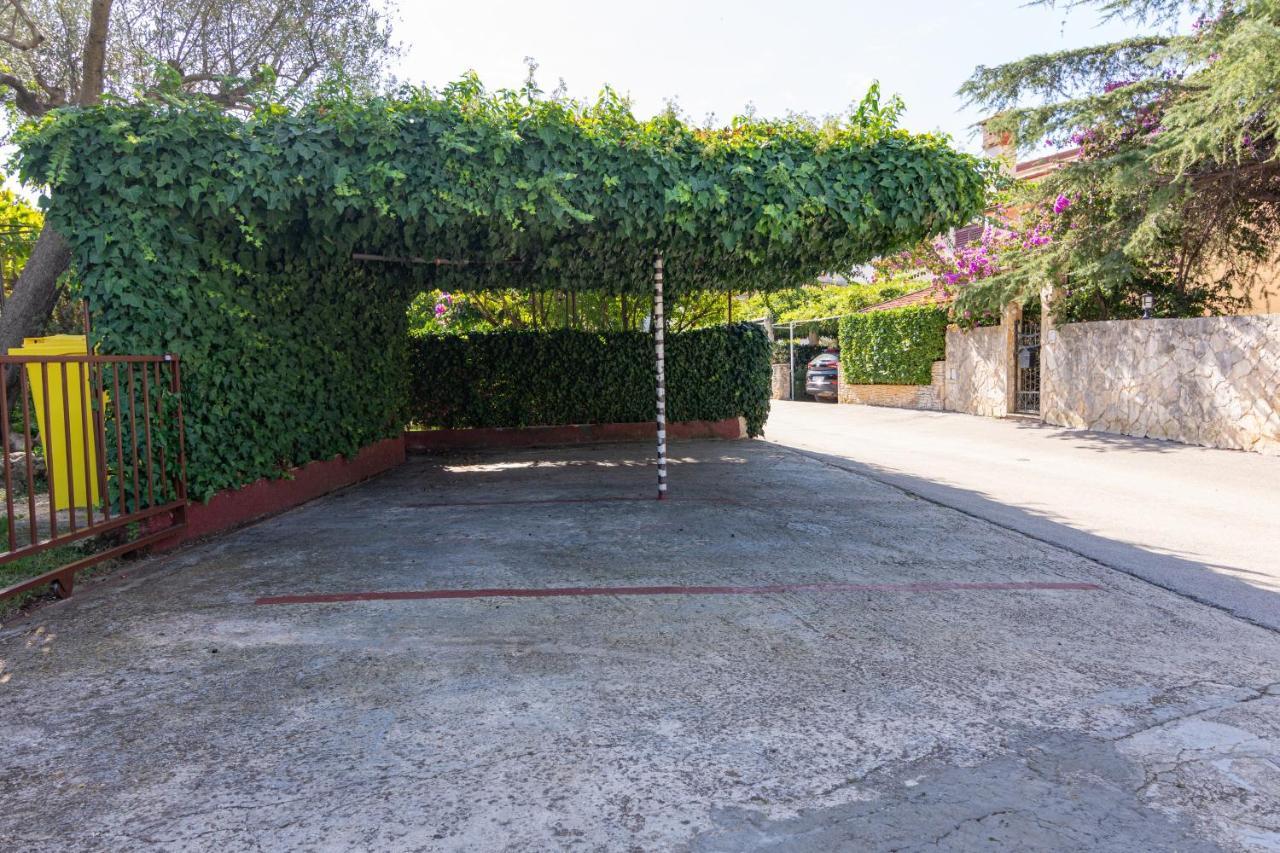 Apartments With A Parking Space Medulin - 7494 Εξωτερικό φωτογραφία