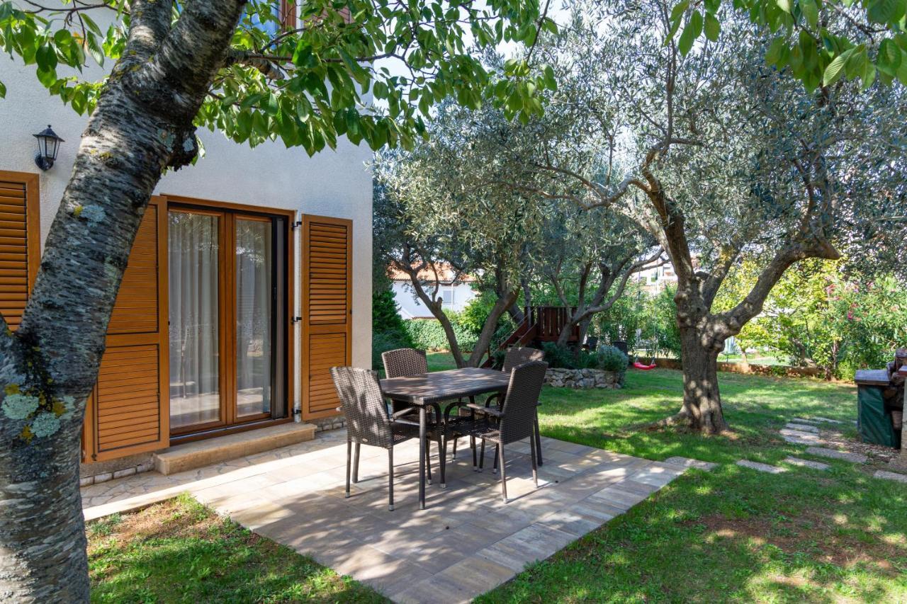 Apartments With A Parking Space Medulin - 7494 Εξωτερικό φωτογραφία